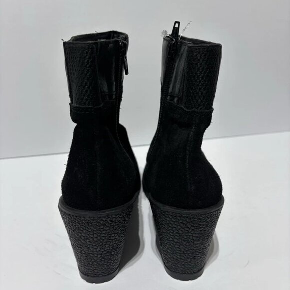 Enjoiya Women’s Black Wedge Ankle Bootie, Size 9 M - Picture 4 of 6